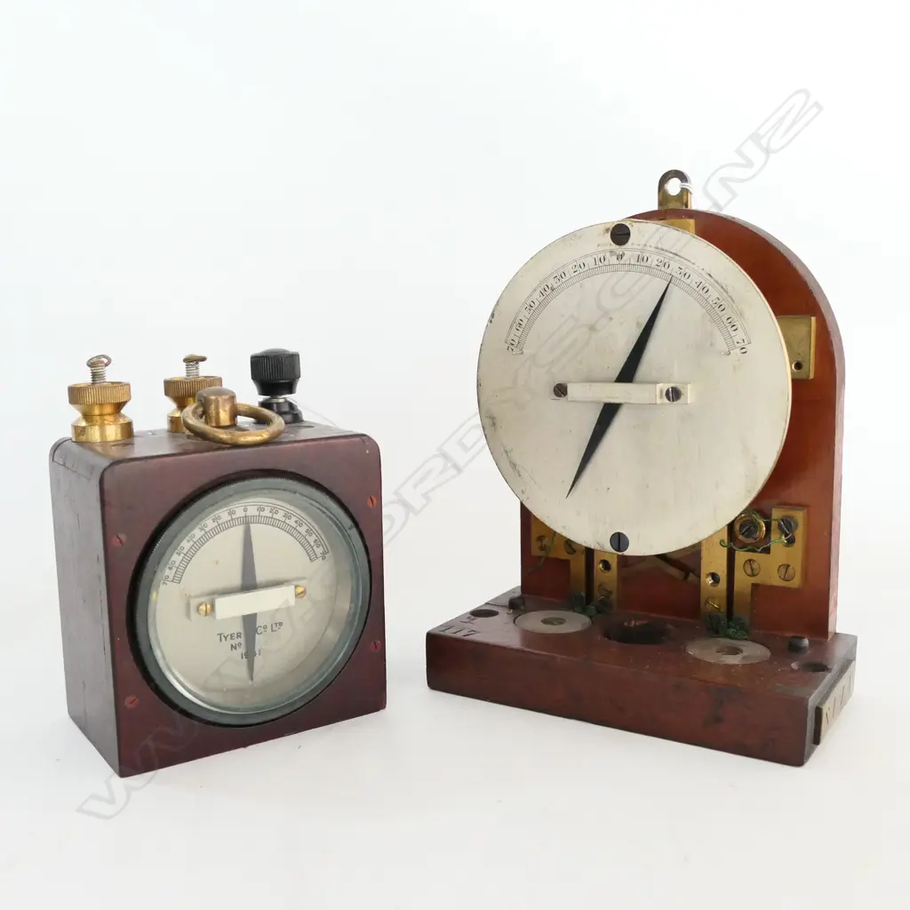 2 VINTAGE TELEGRAPH SIGNAL & GALVANOMETERS, ONE MARKED 'TYER & CO. LTD' & DATED 1941. TALLEST 155mm Image 1++